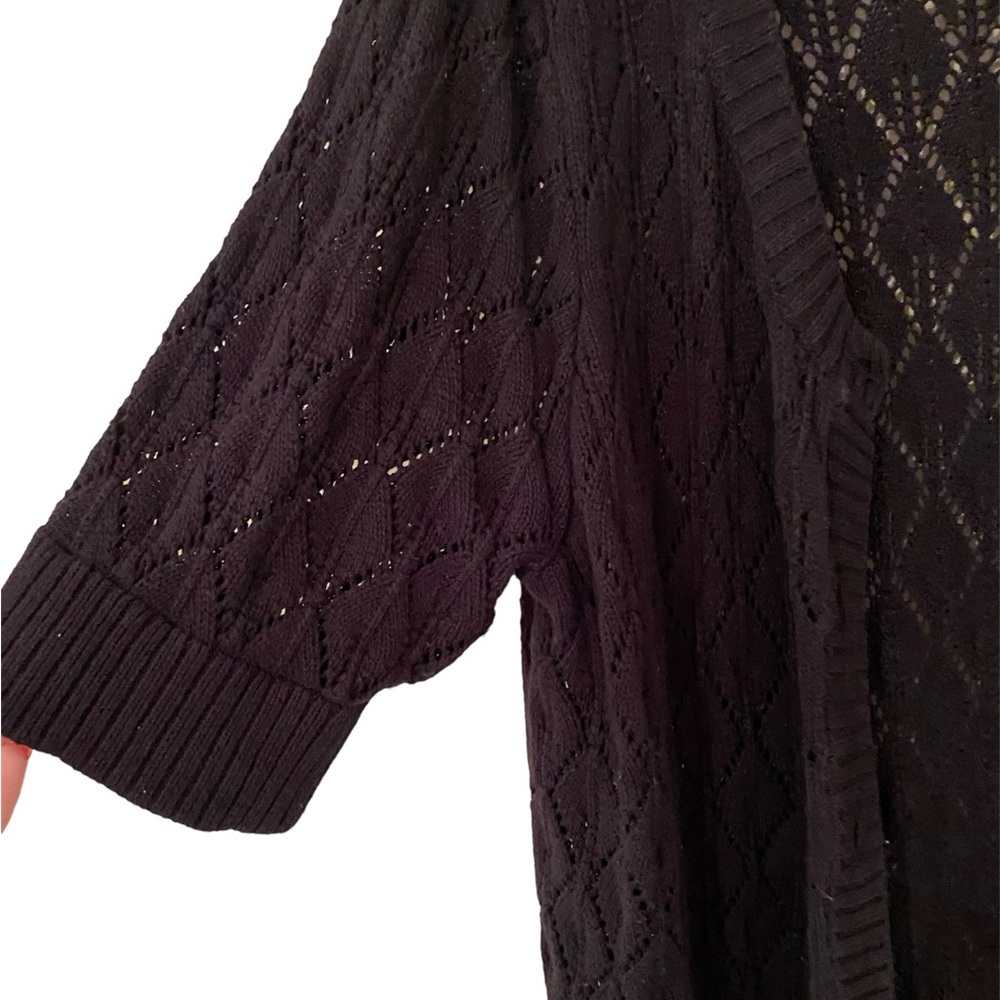 XL Black Short Sleeve Cardigan. - Picture 2 of 4